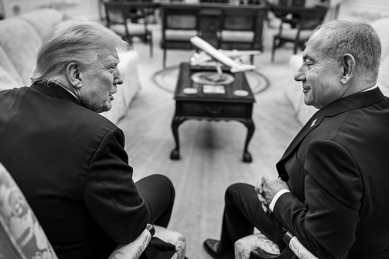 Trump and Netanyahu at a joint press conference in the Oval Office ahead of the Israeli elections