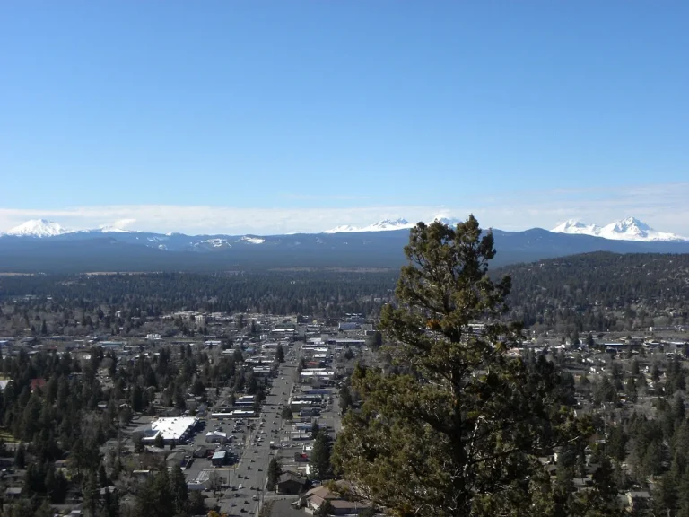 Oregon Elementary School Shooting Kills Four in Bend